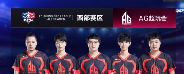 在转会窗口