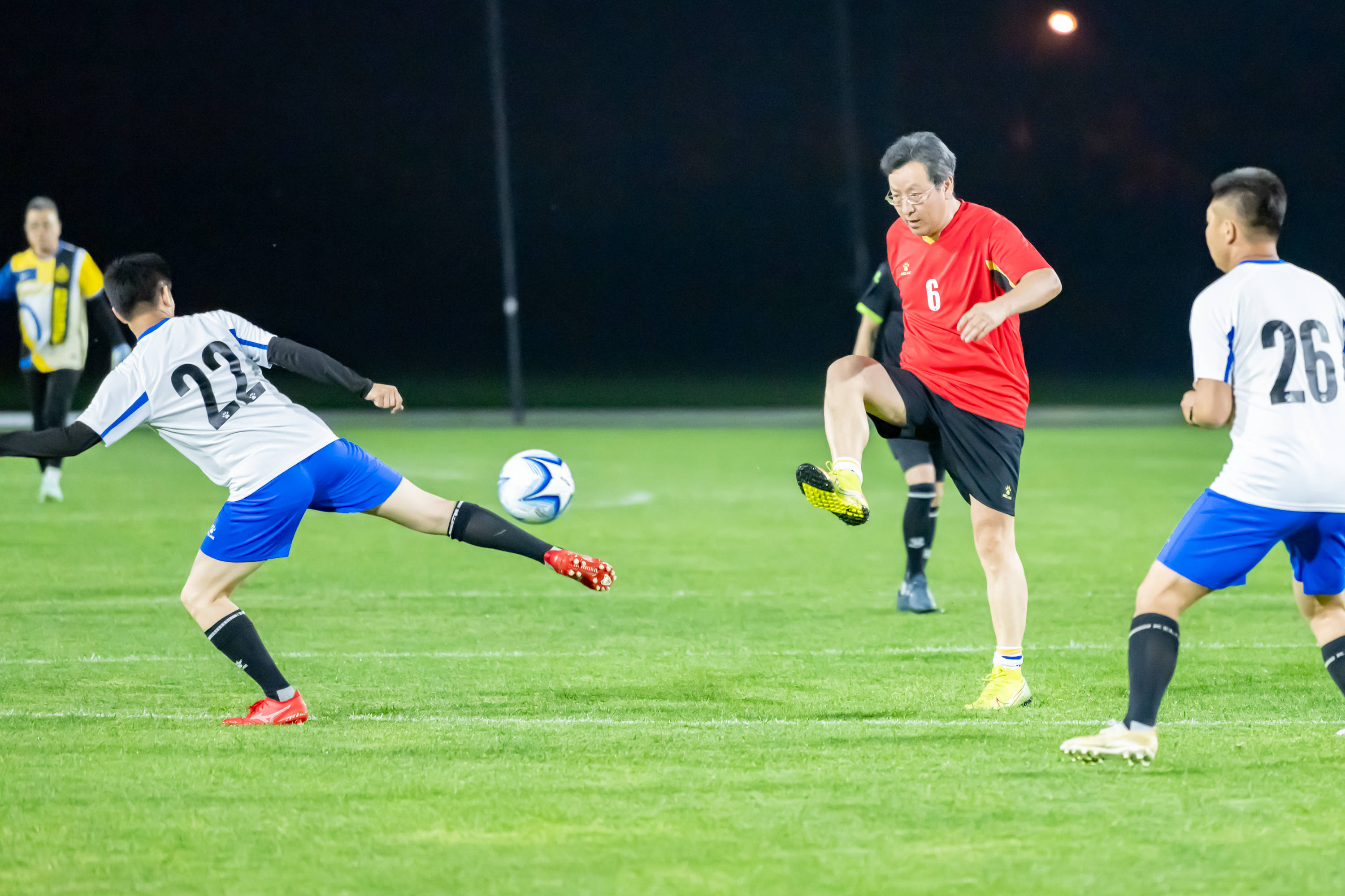 全尤文：阿斯顿维拉愿意为伊尔迪兹开出万欧的报价.